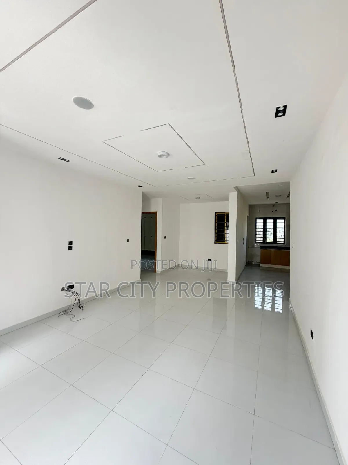 2bdrm Apartment in Vgc for sale in VGC / Ajah