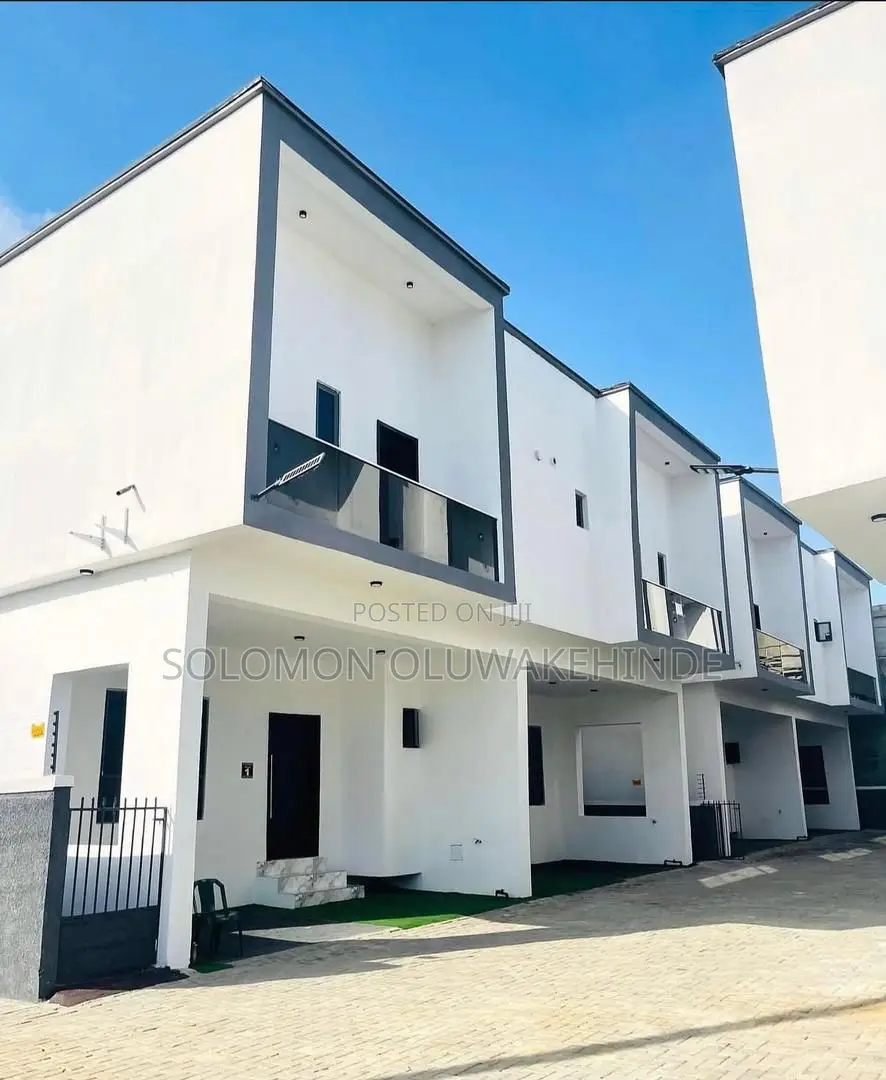 3bdrm Townhouse/Terrace in Ajah for sale in Ajah