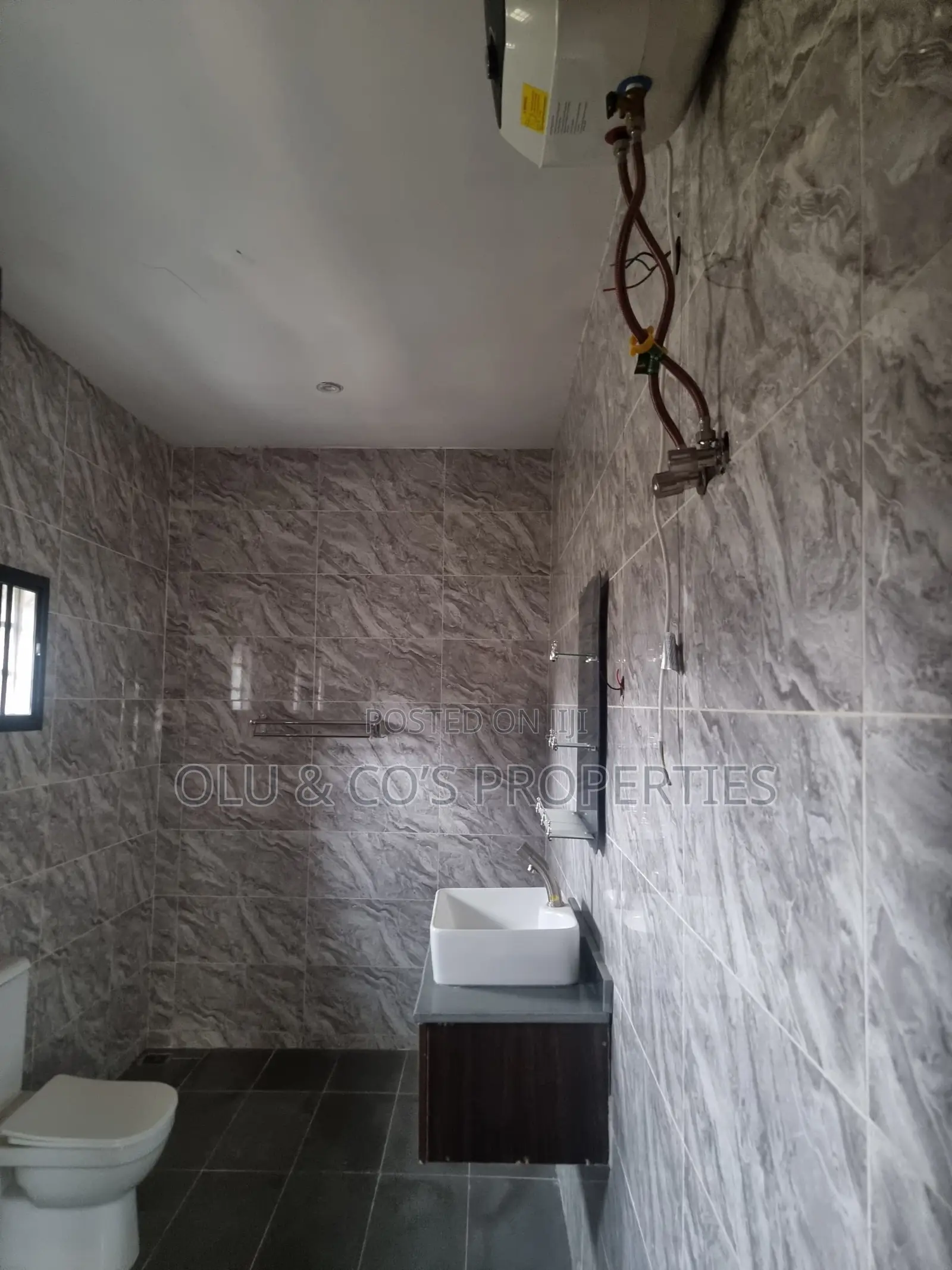 2bdrm Block of Flats in Mshel Phase 4, Lugbe District for rent in Lugbe District