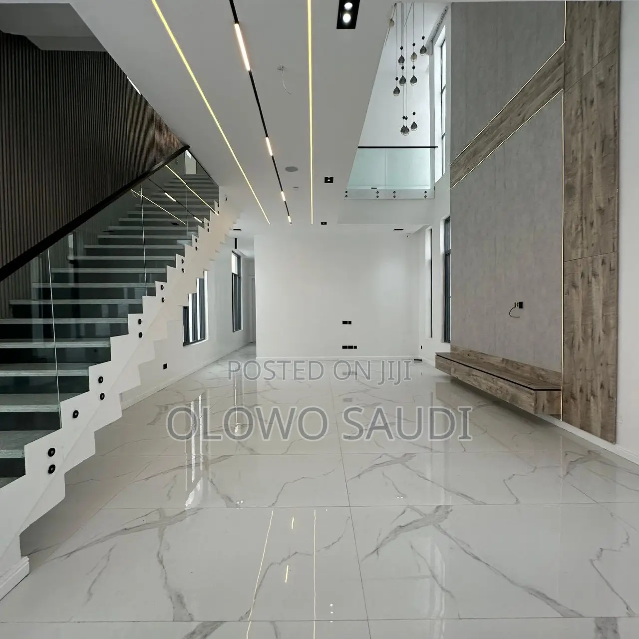 5bdrm Duplex in Osapa London for sale in Osapa london