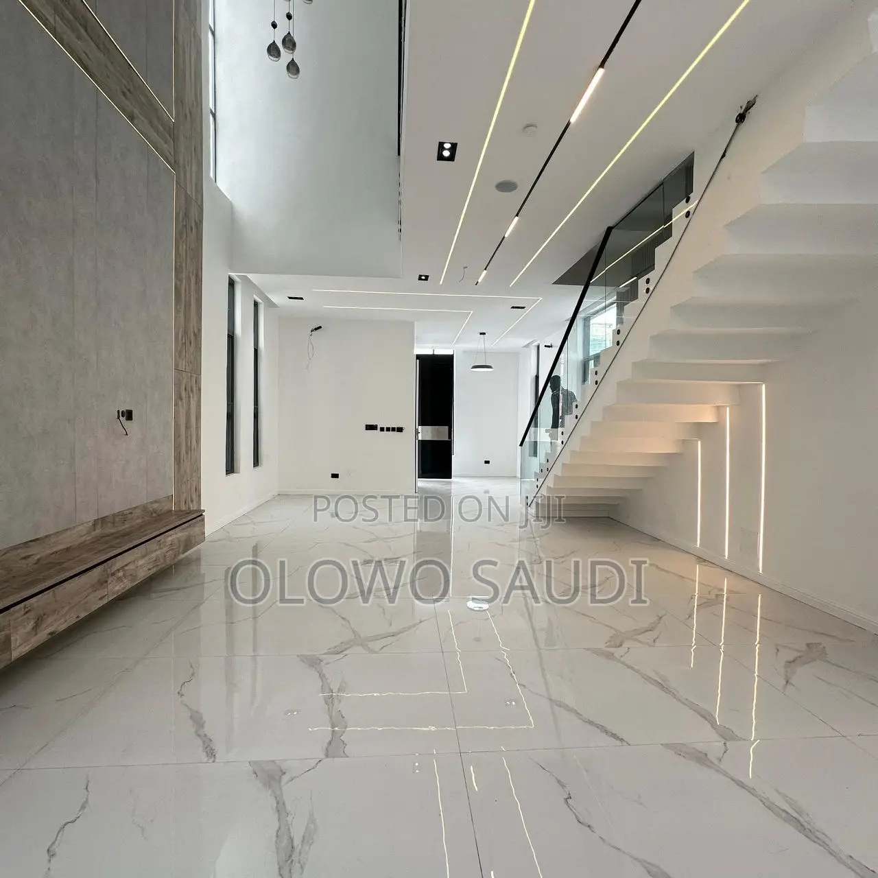 5bdrm Duplex in Osapa London for sale in Osapa london