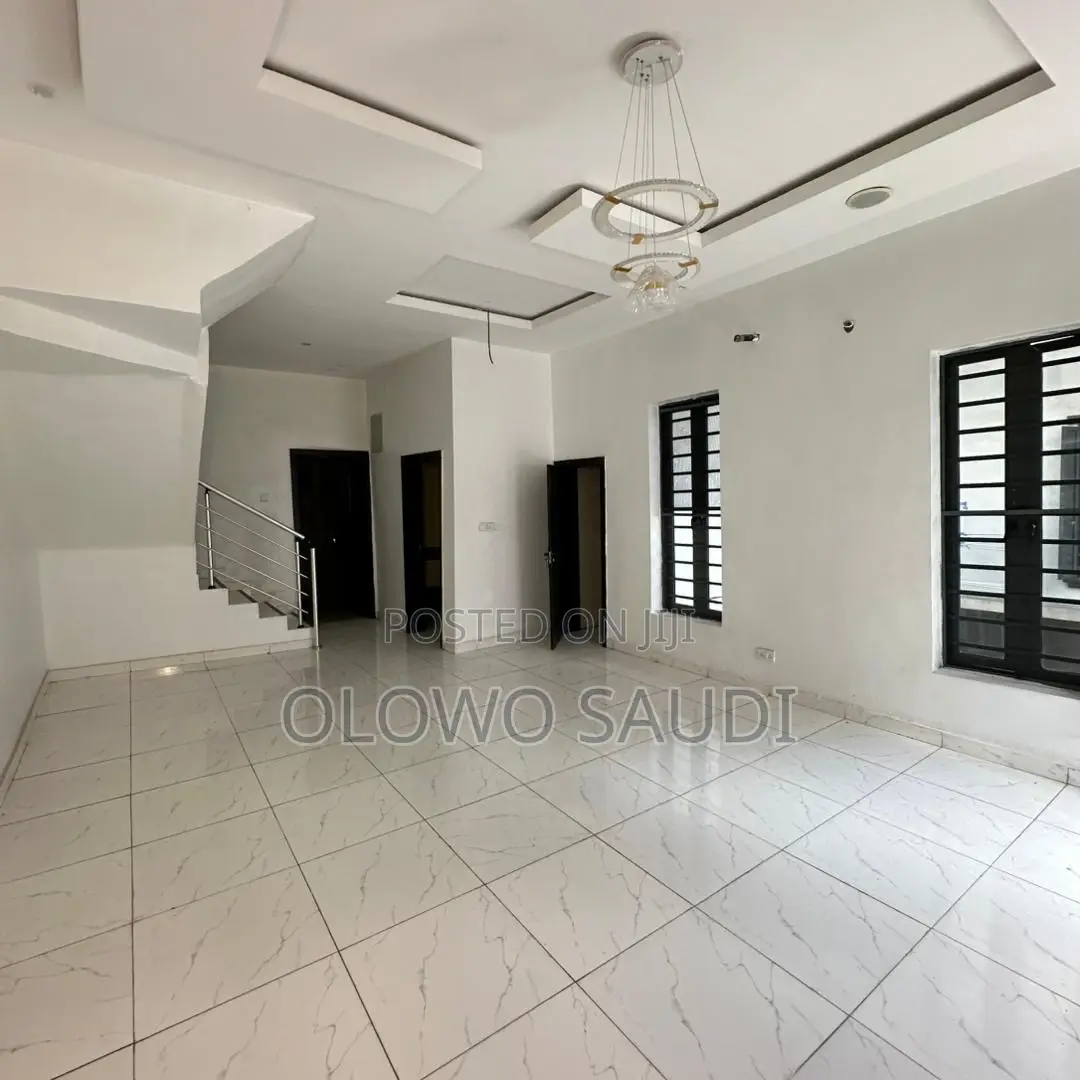 4bdrm Duplex in Orchid, Lekki for sale in Lekki