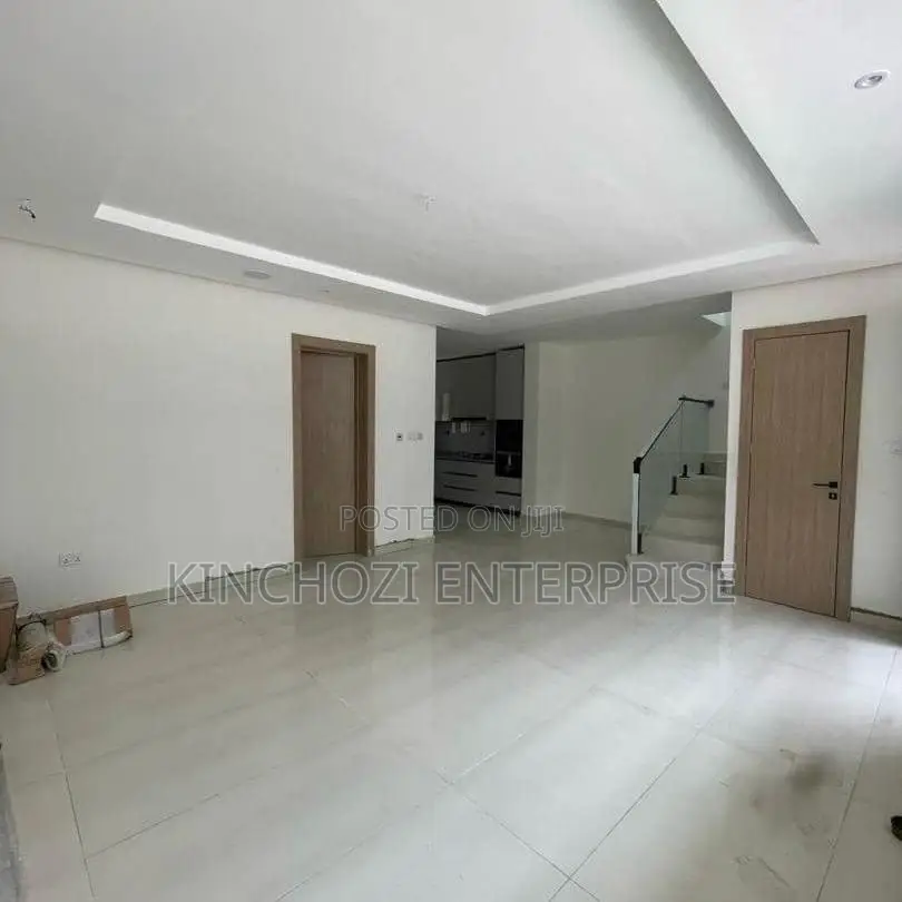 3bdrm Duplex in Rockvale Manors, Zone B for rent in Zone B