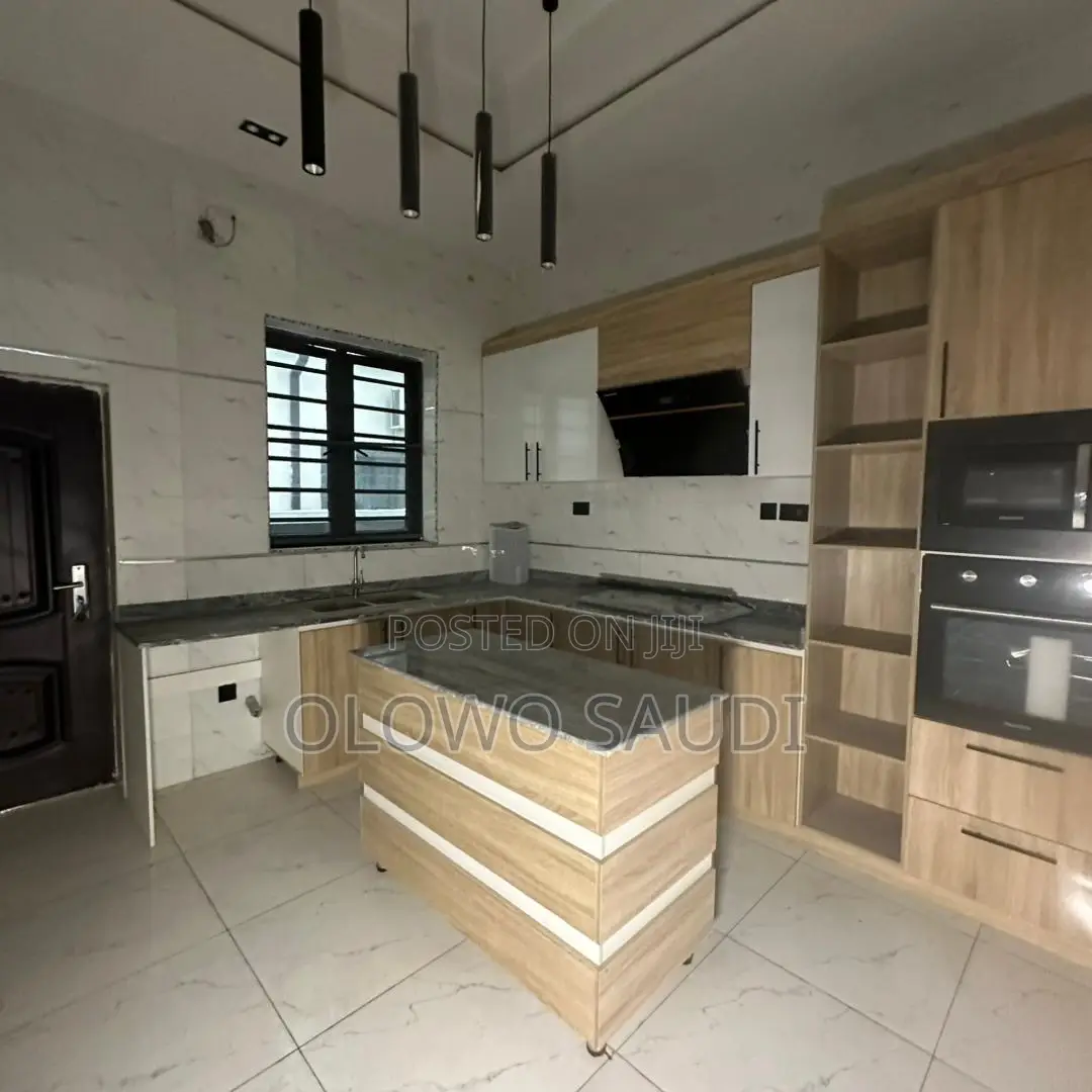 4bdrm Duplex in Orchid, Lekki for sale in Lekki