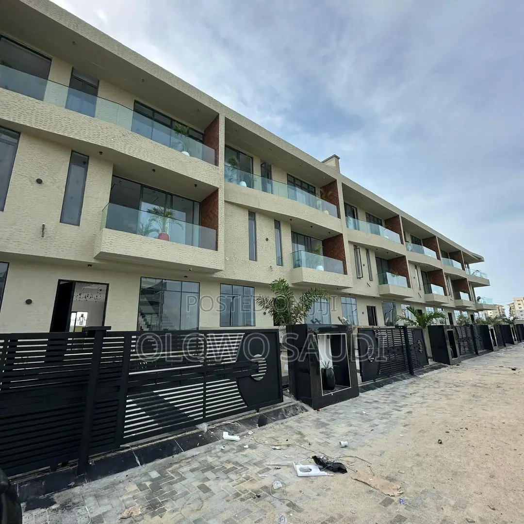 5bdrm Townhouse/Terrace in Lekki Phase 1 for sale in Lekki Phase 1