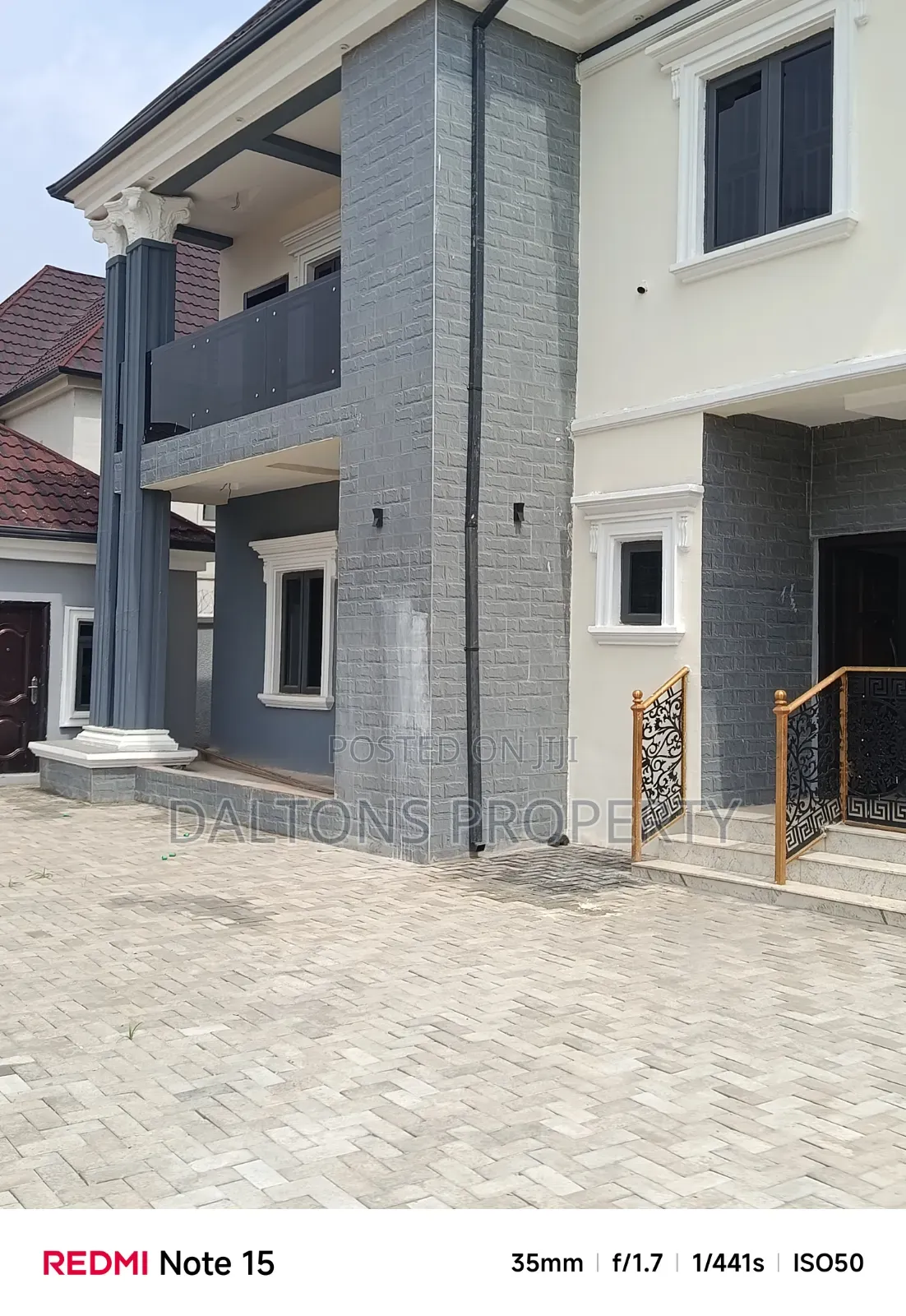 4bdrm Duplex in Duplex, Sabon Lugbe for sale in Sabon Lugbe
