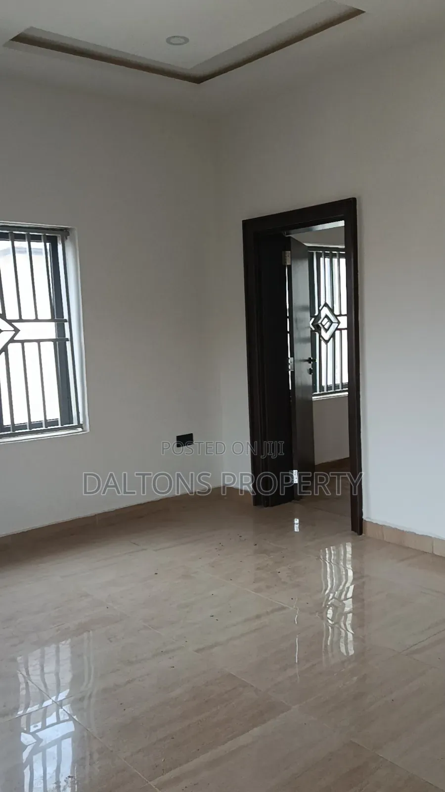 4bdrm Duplex in Duplex, Sabon Lugbe for sale in Sabon Lugbe