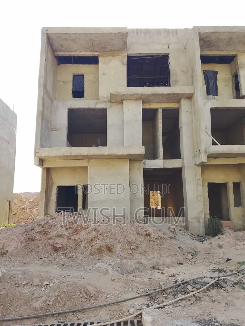 4bdrm Duplex in Admiralty Estate, Asokoro for sale in Asokoro