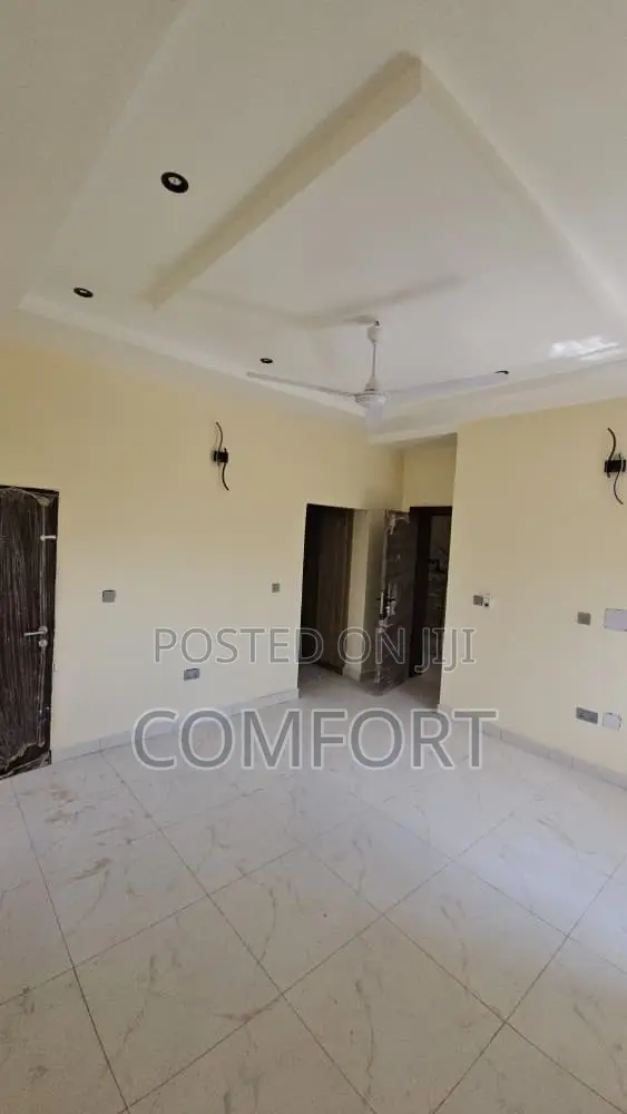 4bdrm Townhouse/Terrace in 4 Bedroom Triplex +, Guzape District in Guzape District
