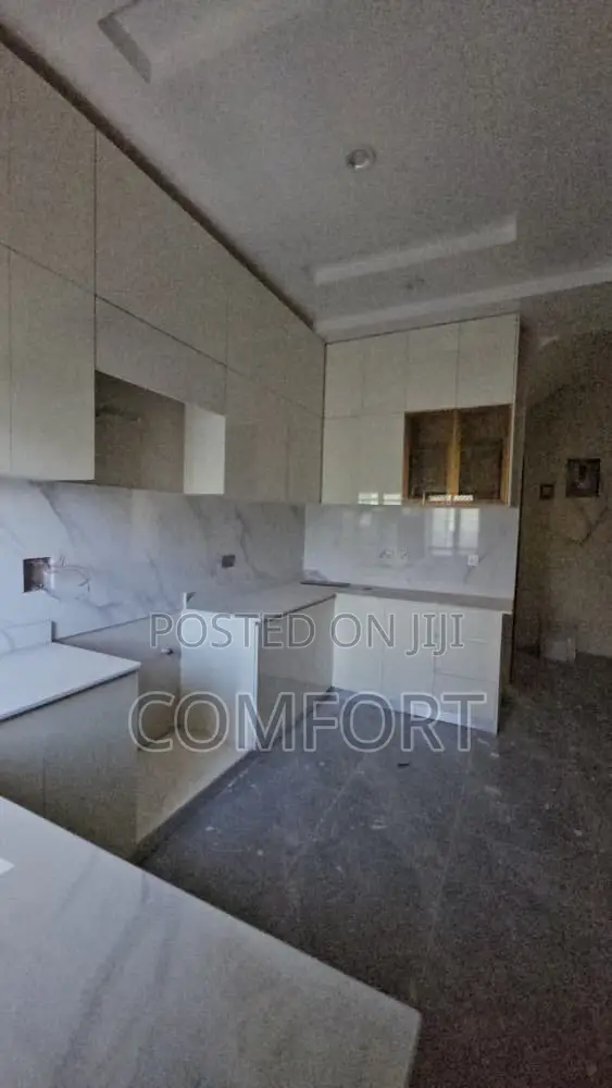 4bdrm Townhouse/Terrace in 4 Bedroom Triplex +, Guzape District in Guzape District