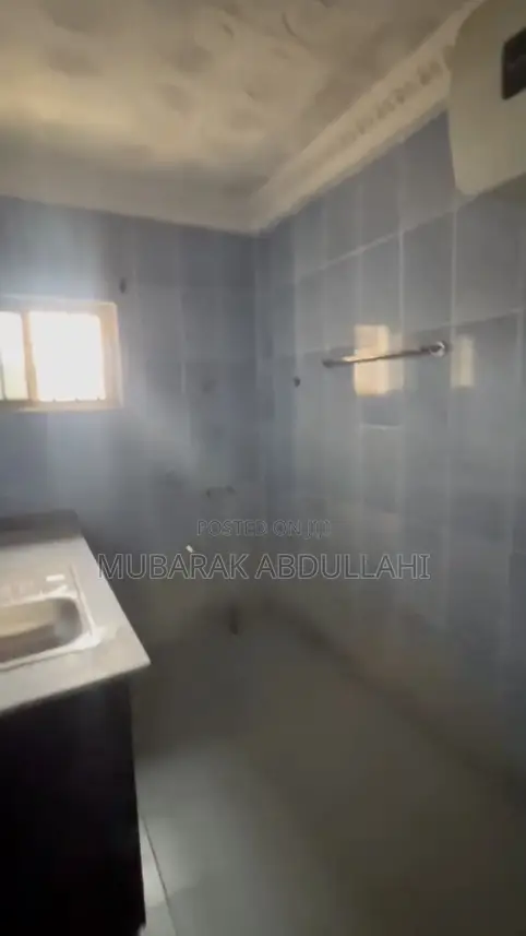 Studio Apartment in Manreng Estate, Life Camp for rent in Life Camp