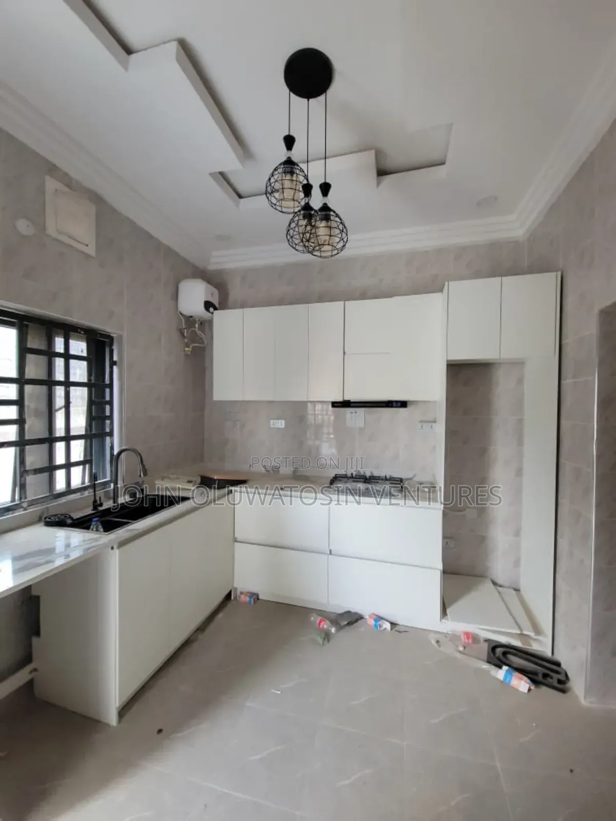2bdrm Block of Flats in Akala Estate, Akobo for rent in Akobo