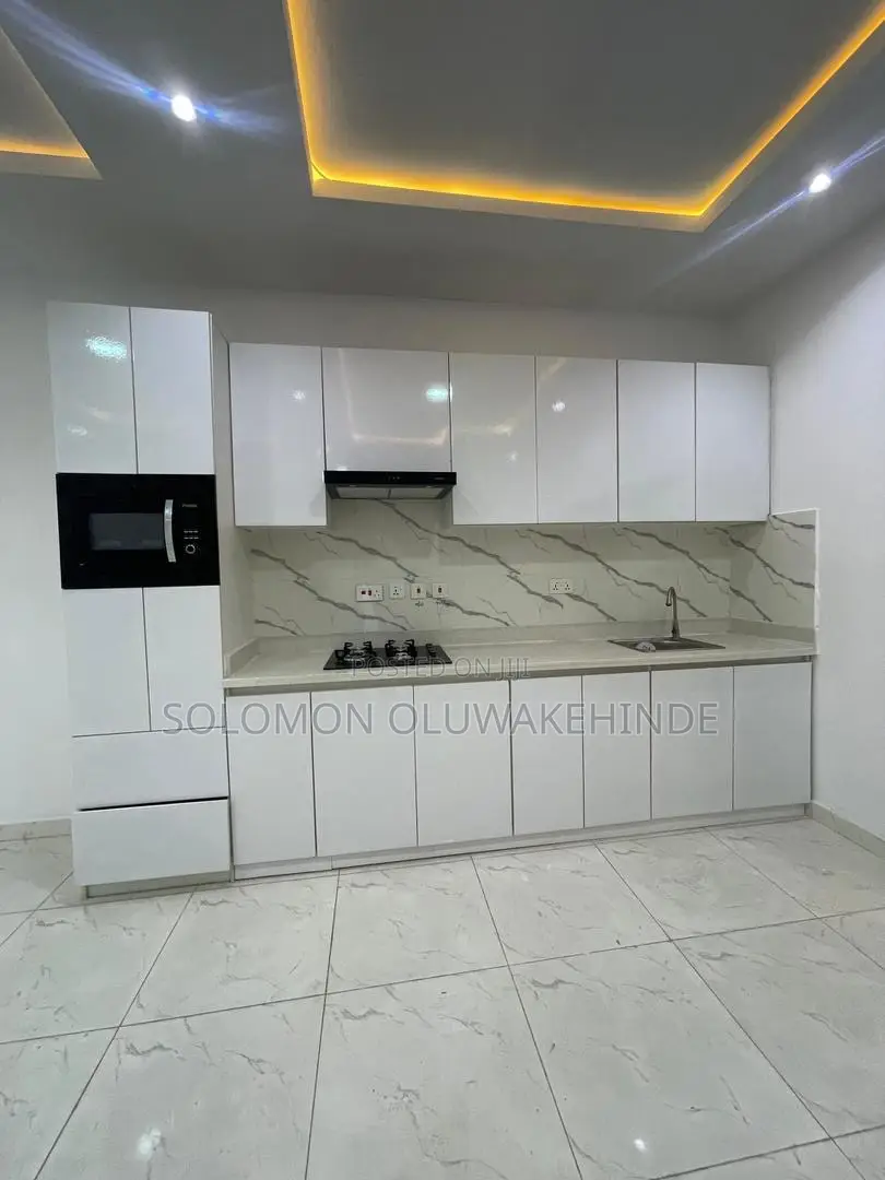 2bdrm Apartment in Lekki Phase 1 for sale in Lekki Phase 1