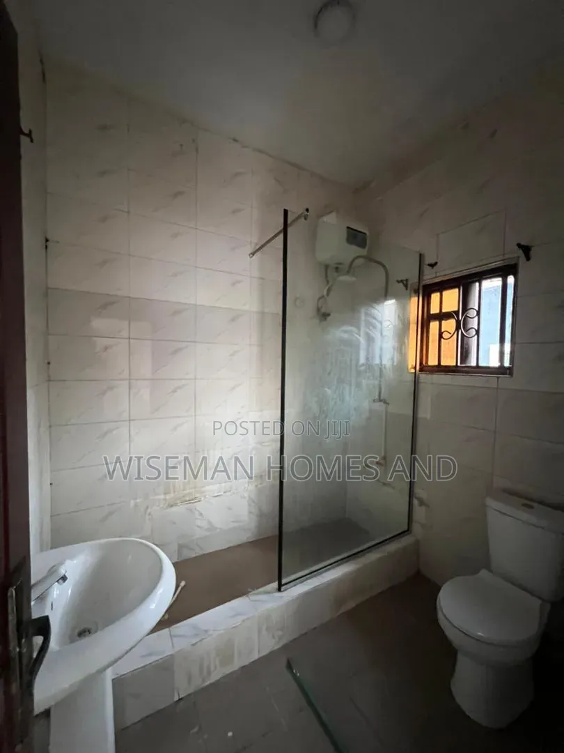 1bdrm Apartment in Osapa London Lekki for rent in Osapa london