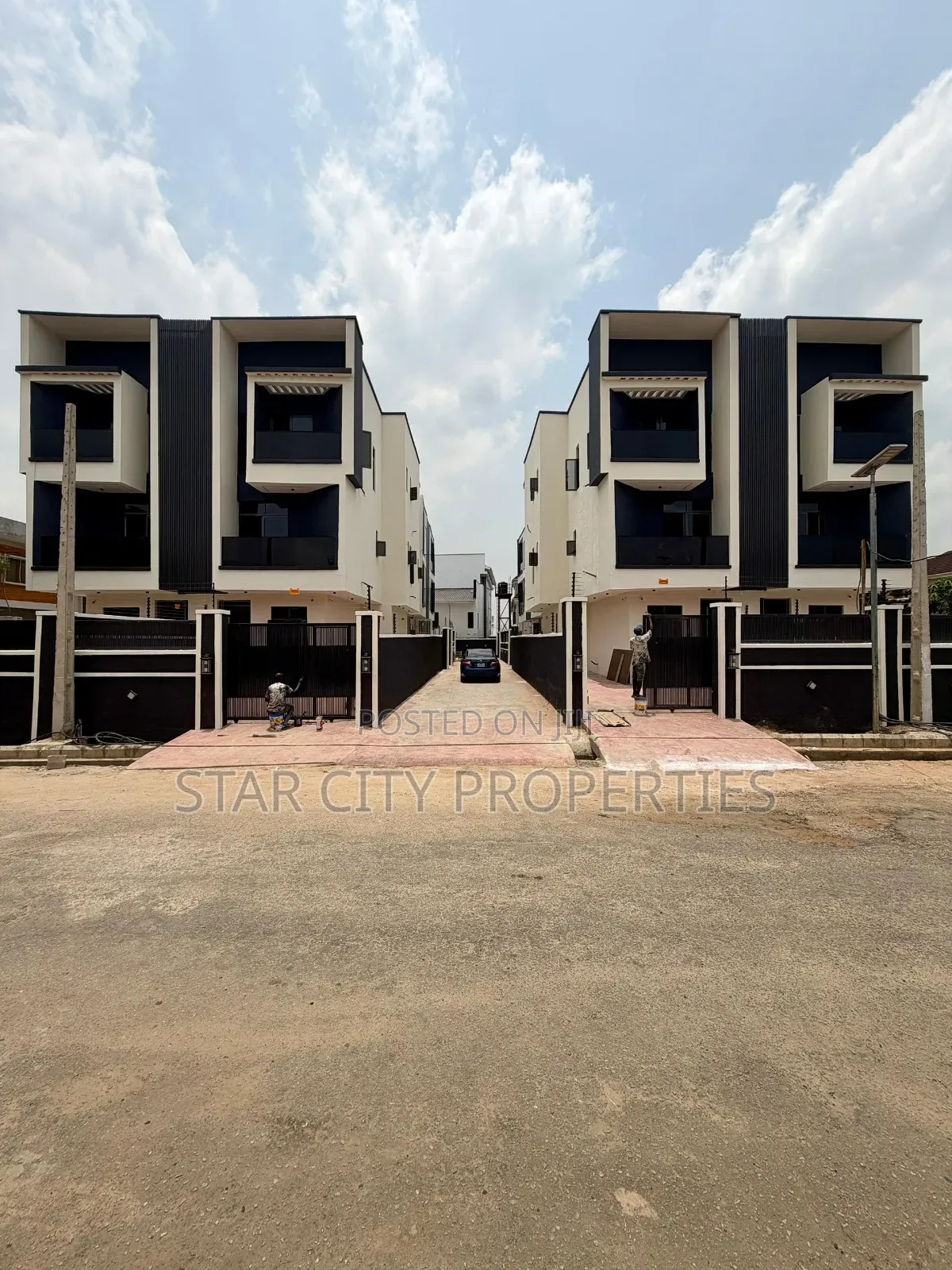 4bdrm Duplex in Ikebana, Adeniyi Jones for sale in Adeniyi Jones
