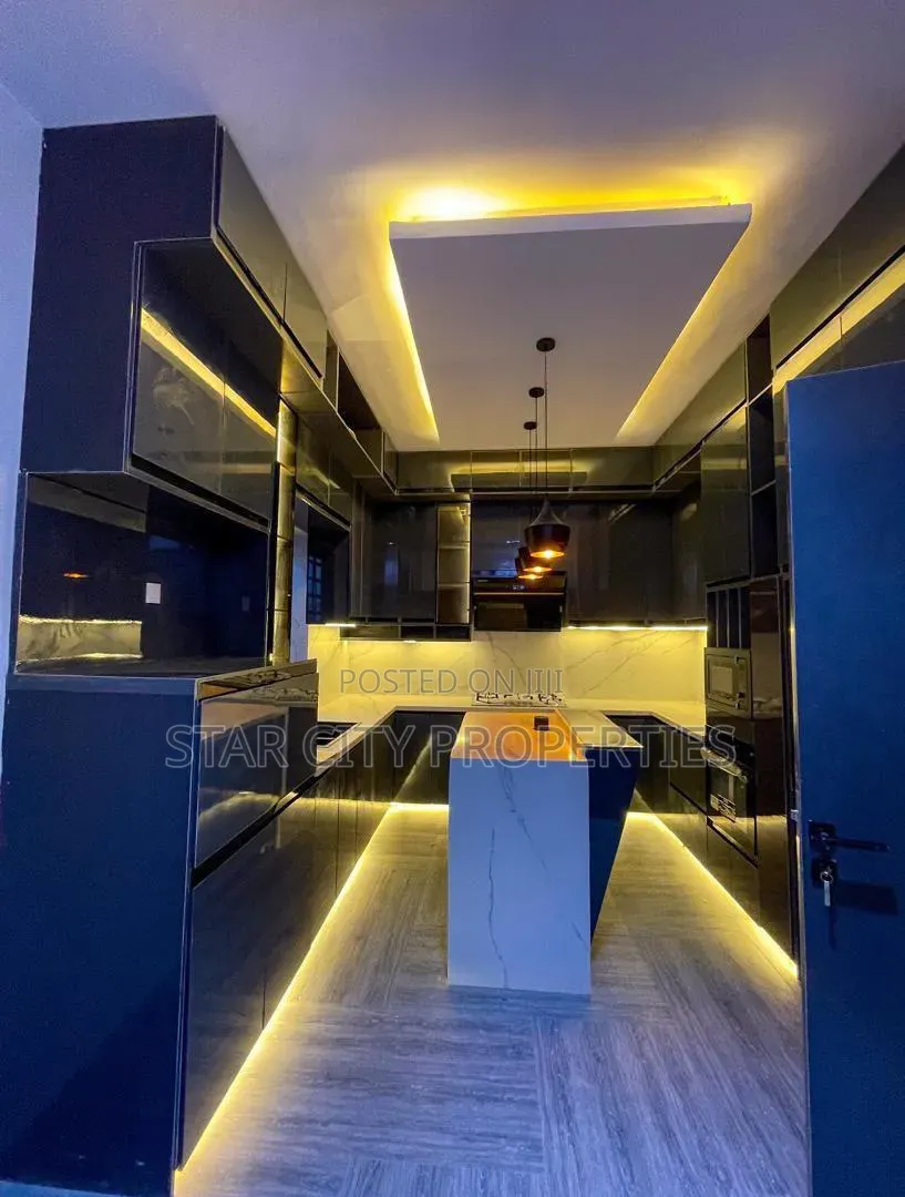 4bdrm Duplex in Magodo, GRA Phase 2 Shangisha for sale in GRA Phase 2 Shangisha