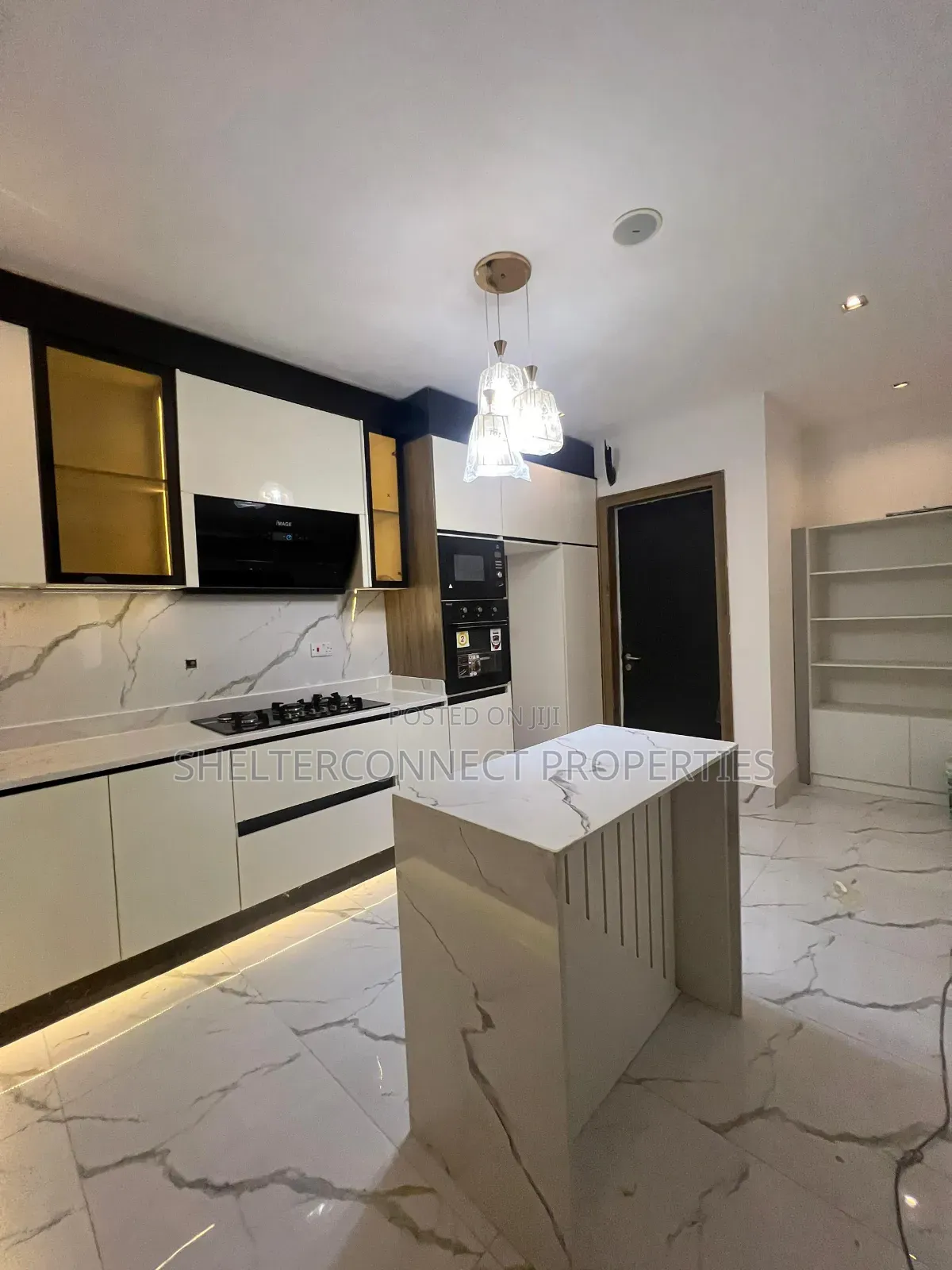 2bdrm Apartment in Lekki Phase 1 for sale in Lekki Phase 1