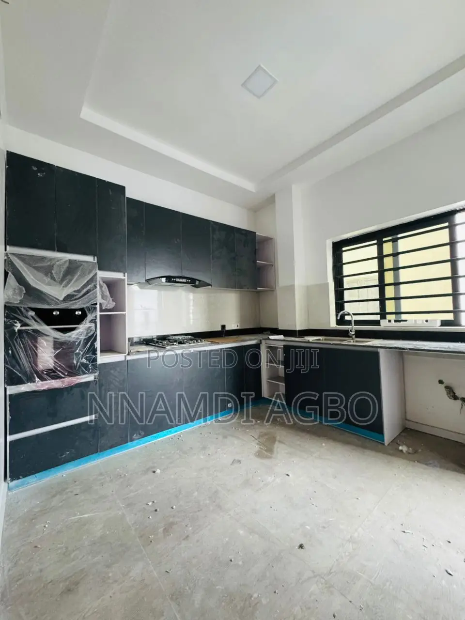 2bdrm Apartment in Chevron for sale in Chevron