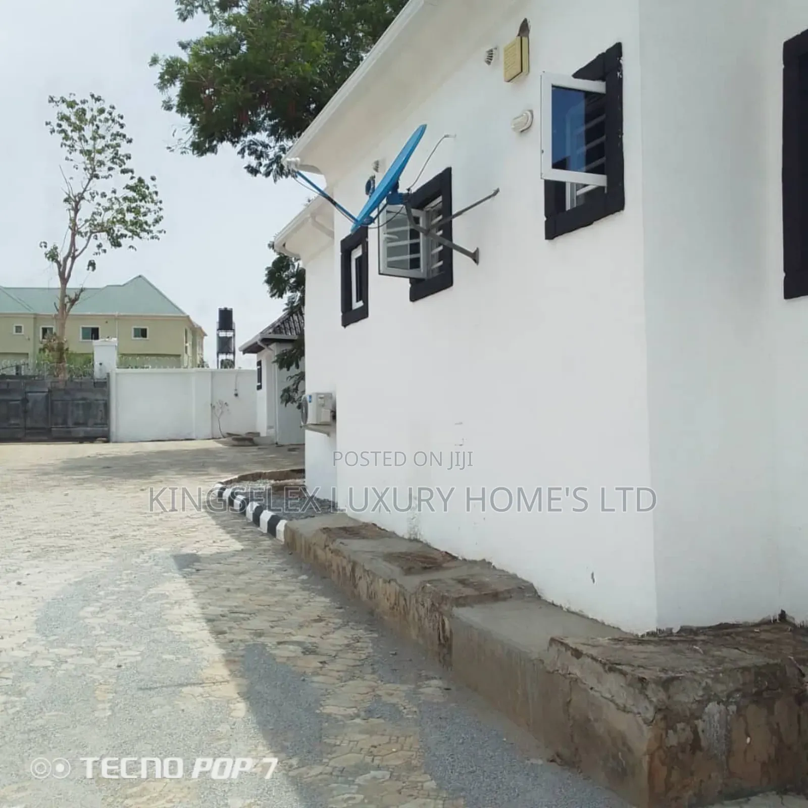 3bdrm Bungalow in Union Homes Estate for sale in Kuje