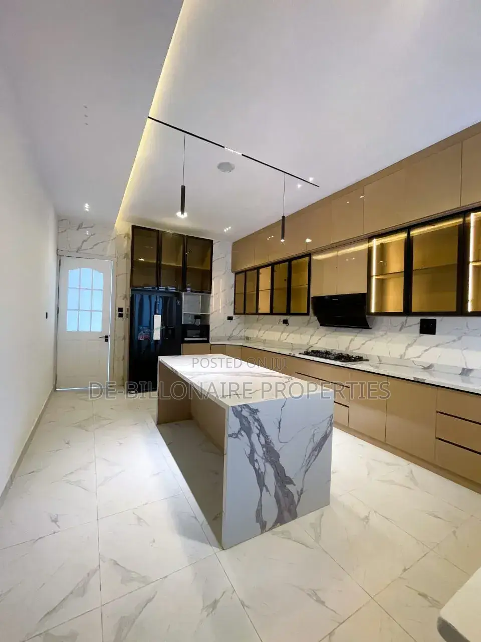 5bdrm Duplex in Owerri for sale in Owerri