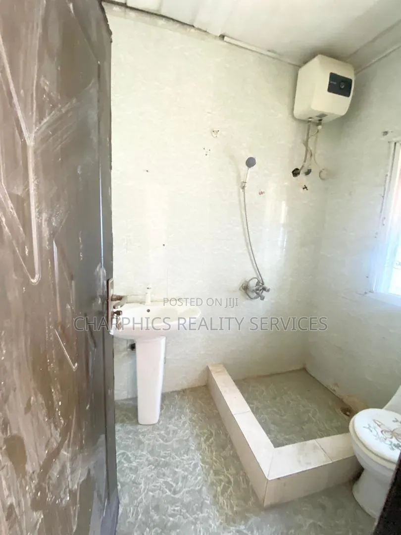 2bdrm Apartment in Ikate for rent in Ikate