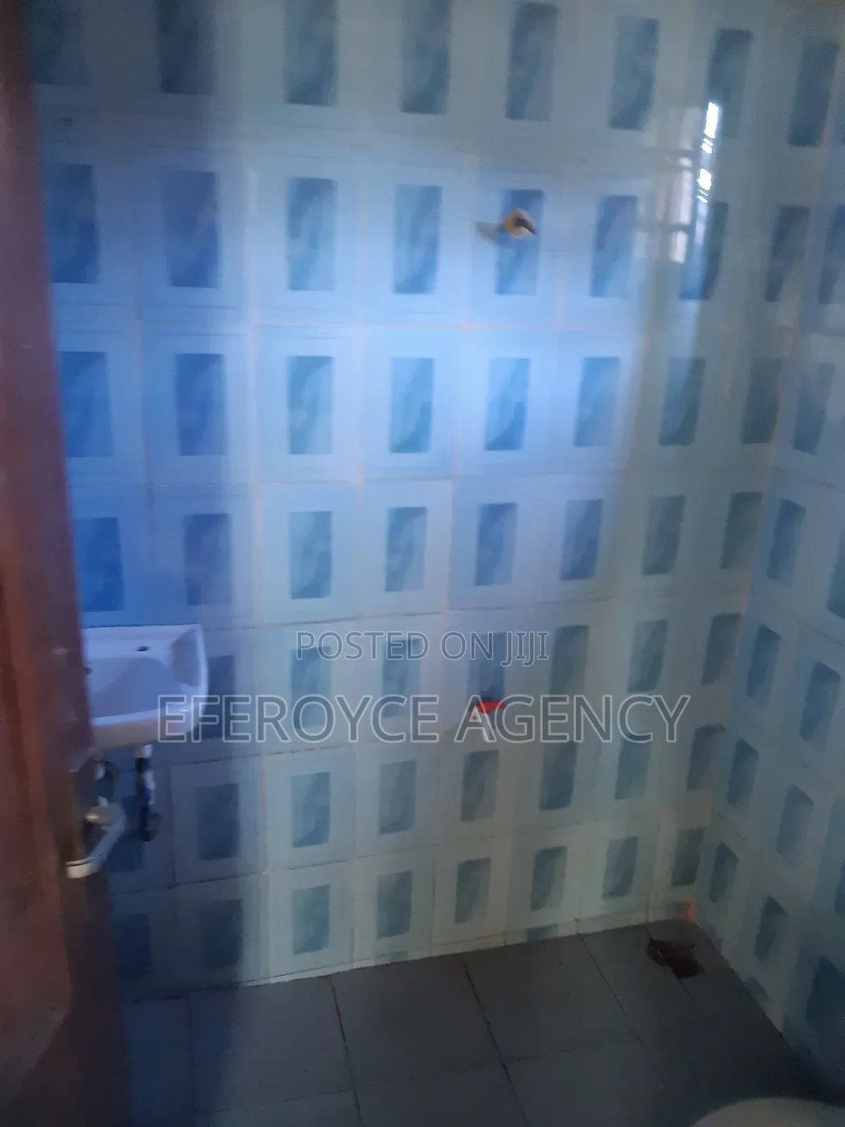 3bdrm Apartment in Agbor Road, Benin City for rent in Benin City