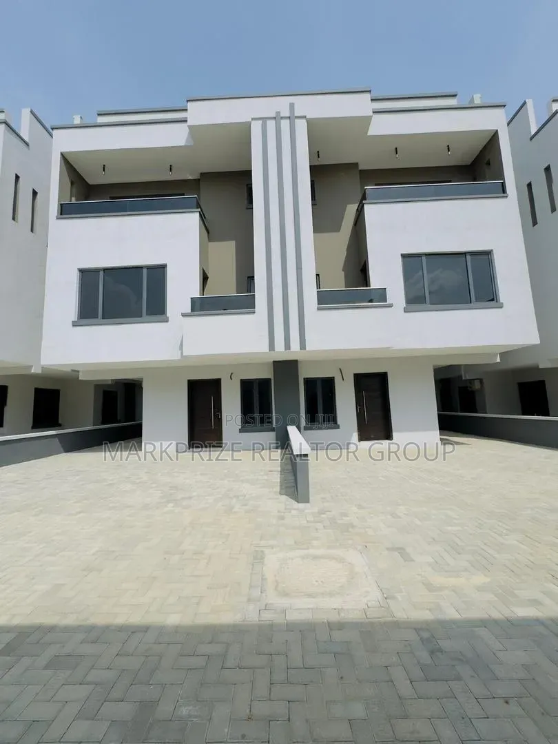 Furnished 4bdrm Duplex in Magodo Gra Phase 1 for sale in GRA Phase 1