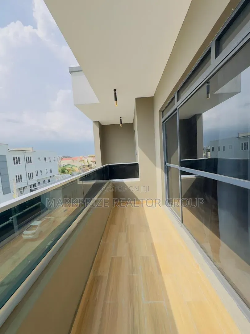 Furnished 4bdrm Duplex in Magodo Gra Phase 1 for sale in GRA Phase 1