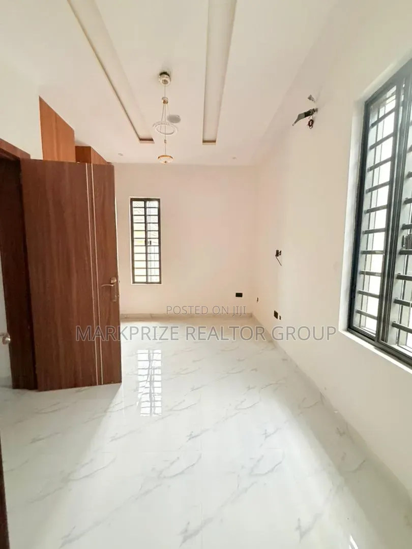 Furnished 4bdrm Duplex in Ogudu Gra for sale in Ogudu GRA