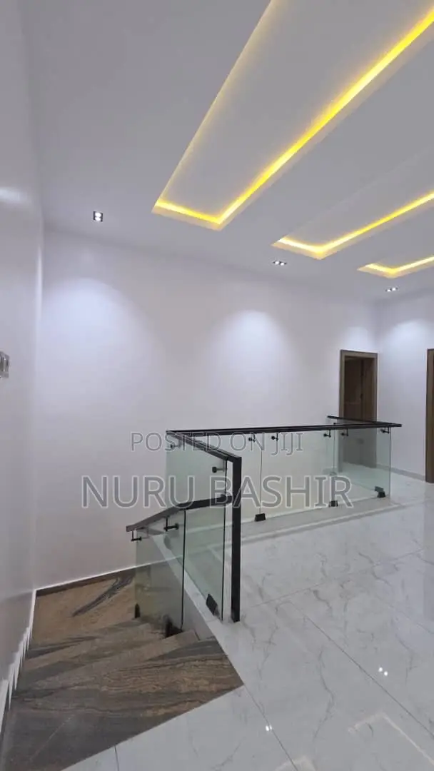 4bdrm Duplex in Prestigious Carlton, Akobo for sale in Akobo