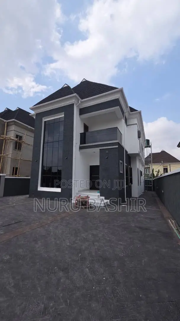 4bdrm Duplex in Prestigious Carlton, Akobo for sale in Akobo