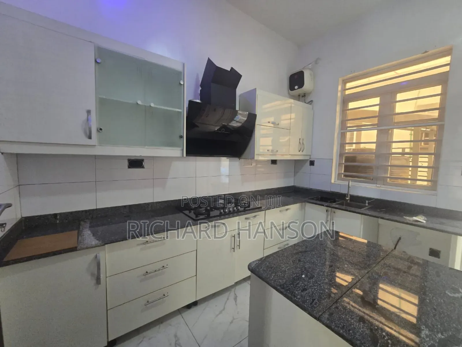 4bdrm Duplex in Chevy View, Chevron for rent in Chevron
