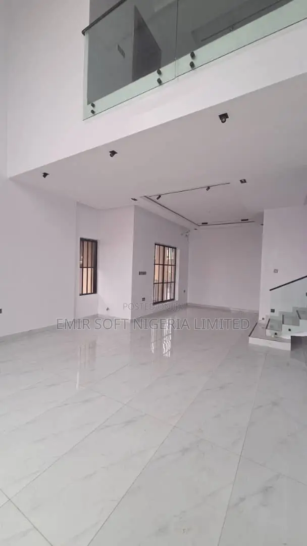 4bdrm Duplex in Carlton Gate Estate, Akobo for sale in Akobo