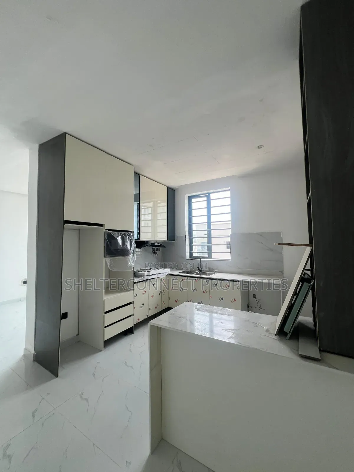 3bdrm Apartment in Lekki Phase 1 for sale in Lekki Phase 1