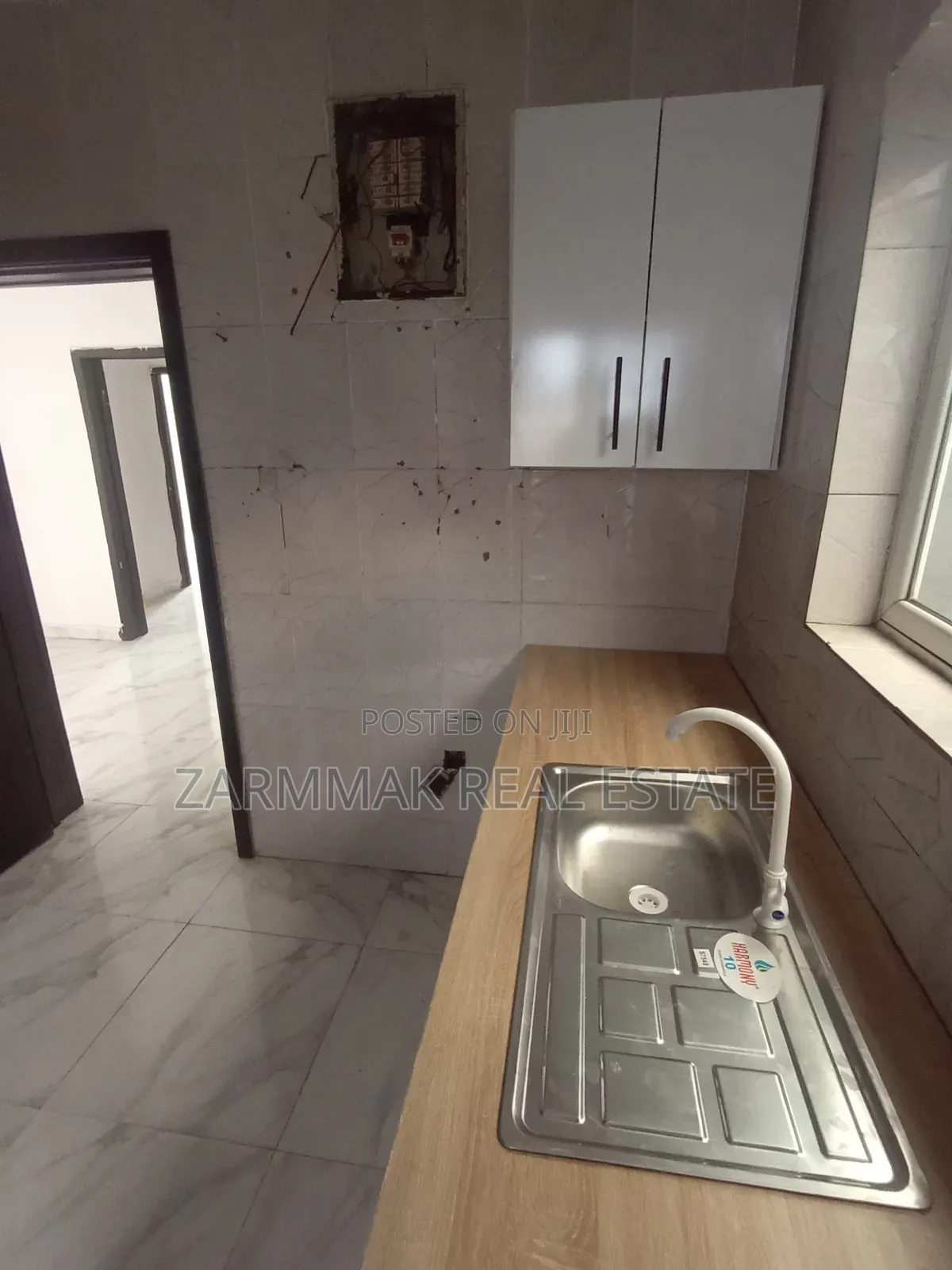 2bdrm Apartment in Agungi for rent in Agungi