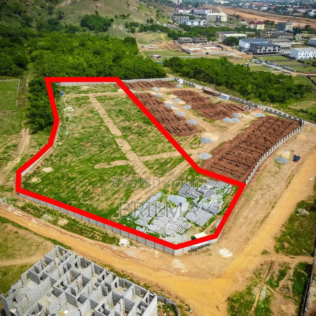 1 Hectare of Land in Lifecamp for Sale in Life Camp