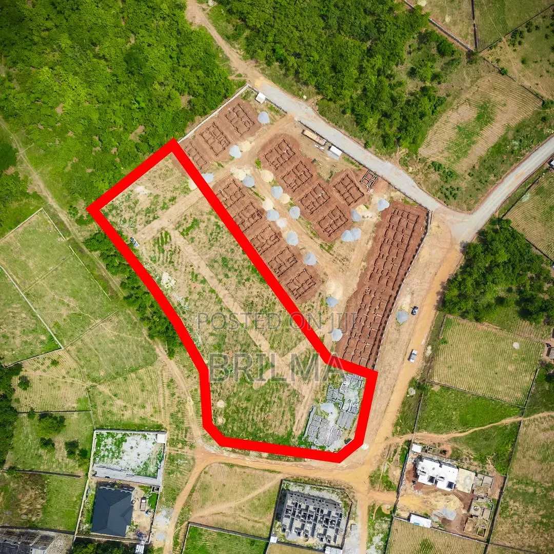 1 Hectare of Land in Lifecamp for Sale in Life Camp