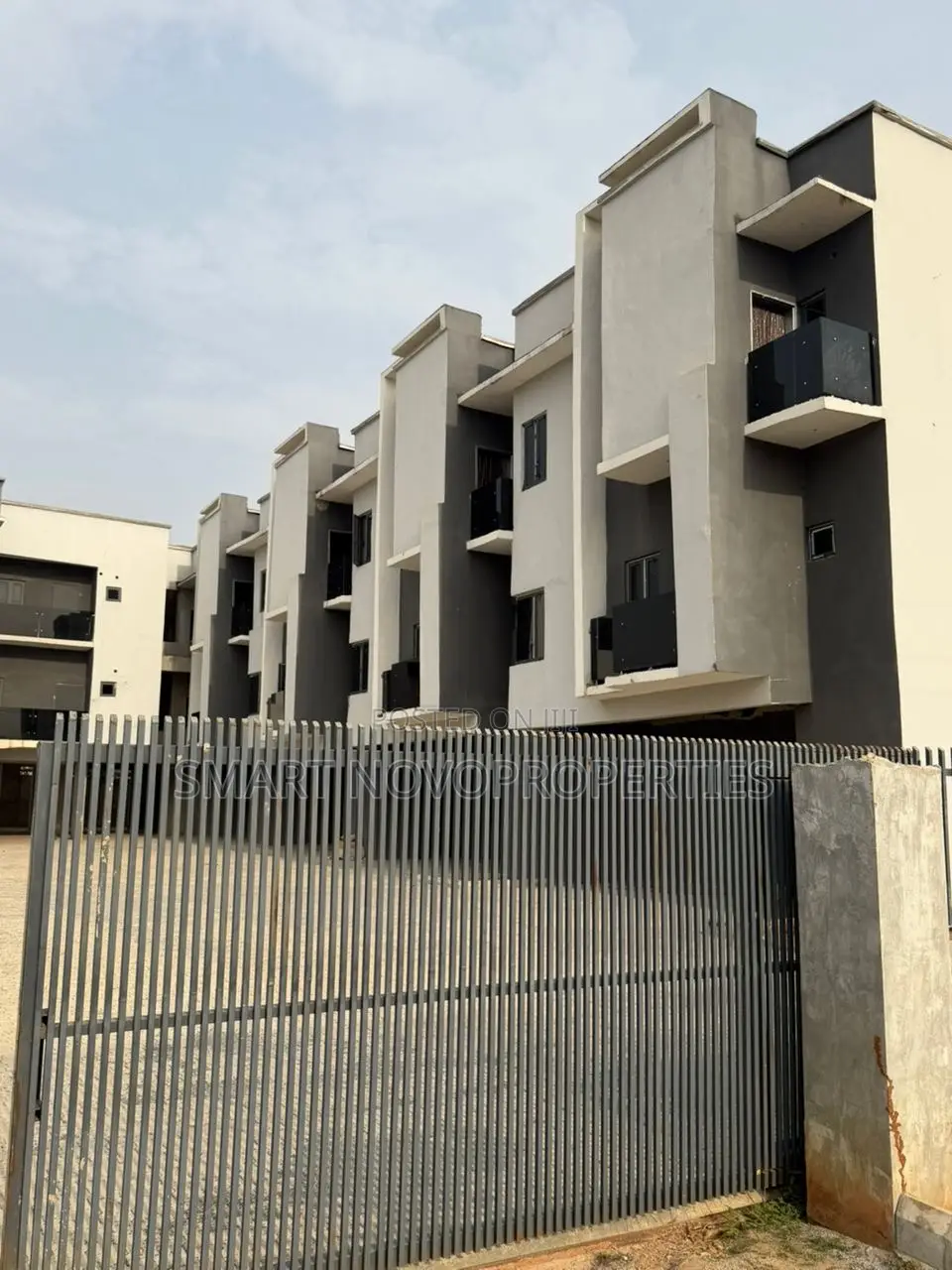 4bdrm Duplex in Jahi for sale in Jahi