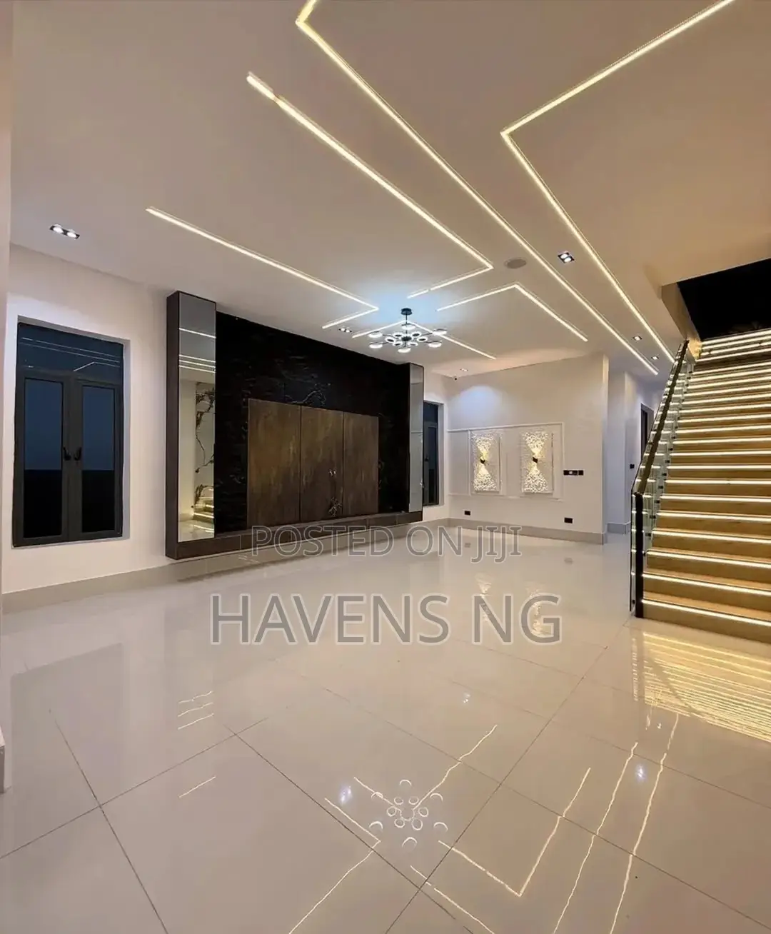 5bdrm Duplex in Lekki Phase 2 for sale in Lekki Phase 2