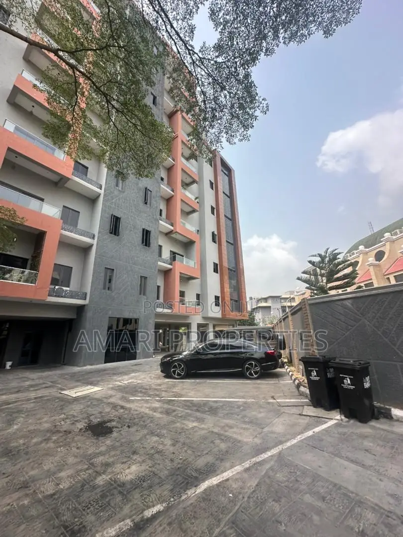3bdrm Block of Flats in Victoria Island for rent in Victoria Island