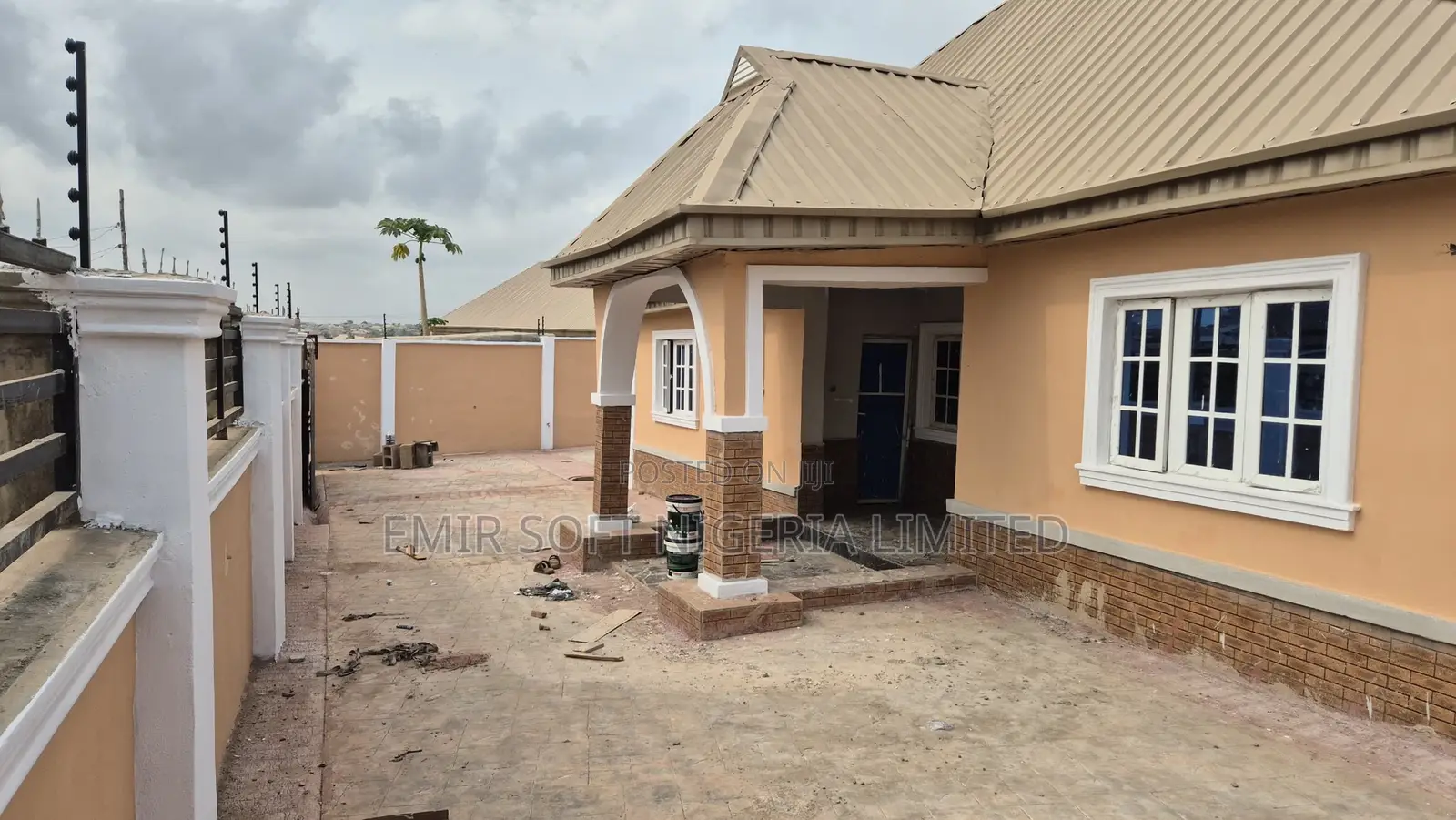 3bdrm Bungalow in Eleyele for sale in Eleyele