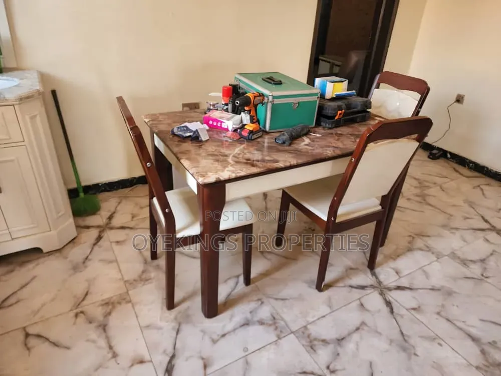 3bdrm Bungalow in Idi Ape, Akobo for sale in Akobo