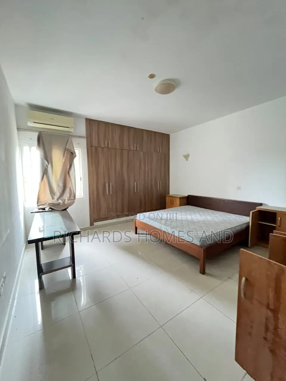 3bdrm Apartment in Old Ikoyi for rent in Old Ikoyi