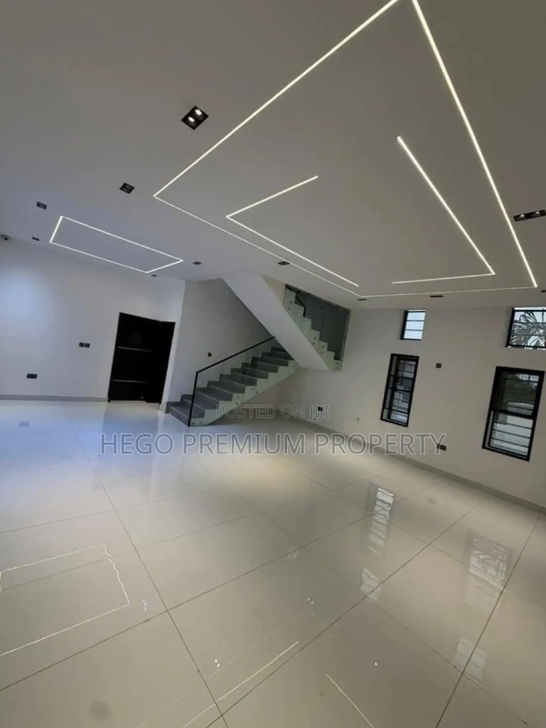 4bdrm Duplex in Sars Road, Port, Rukpokwu for sale in Rukpokwu