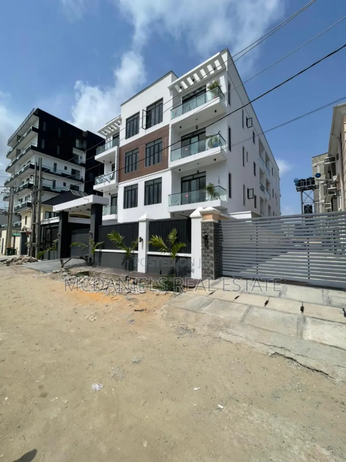 2bdrm Duplex in Ilaje / Lekki for sale in Ilaje / Lekki