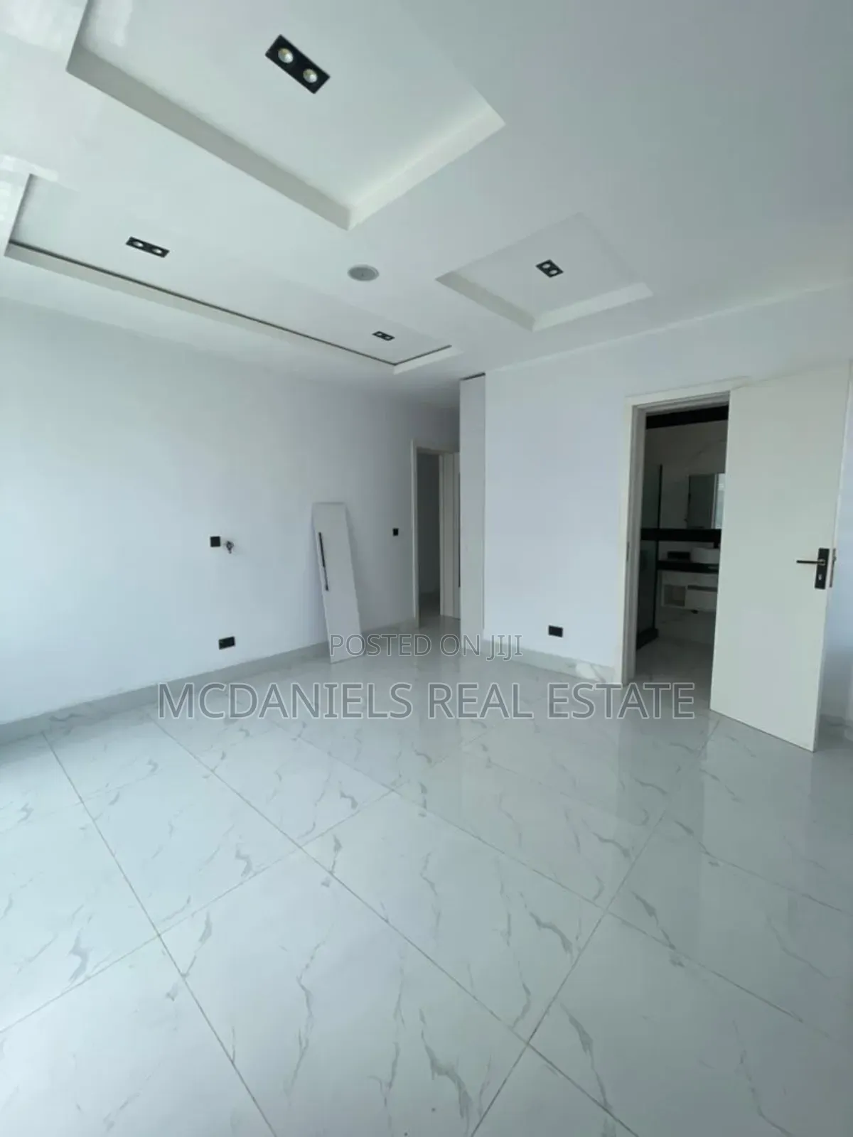 2bdrm Duplex in Ilaje / Lekki for sale in Ilaje / Lekki