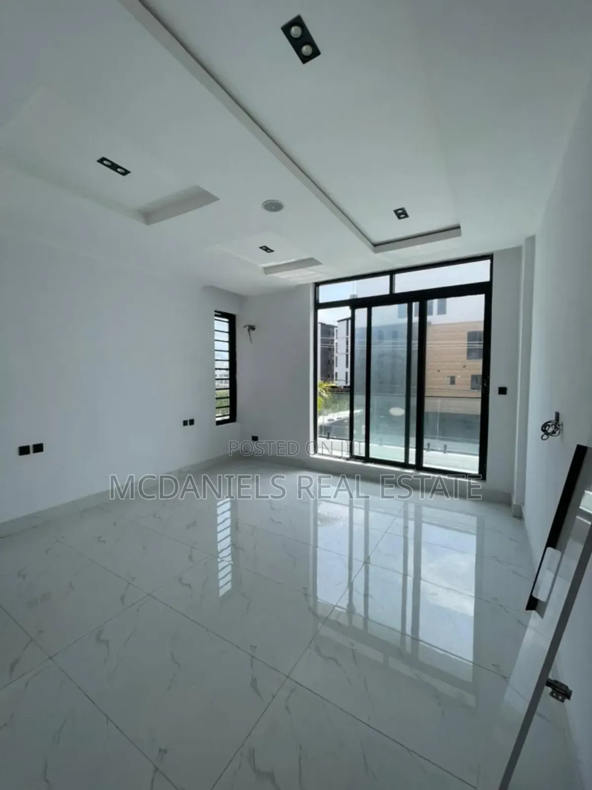 2bdrm Duplex in Ilaje / Lekki for sale in Ilaje / Lekki