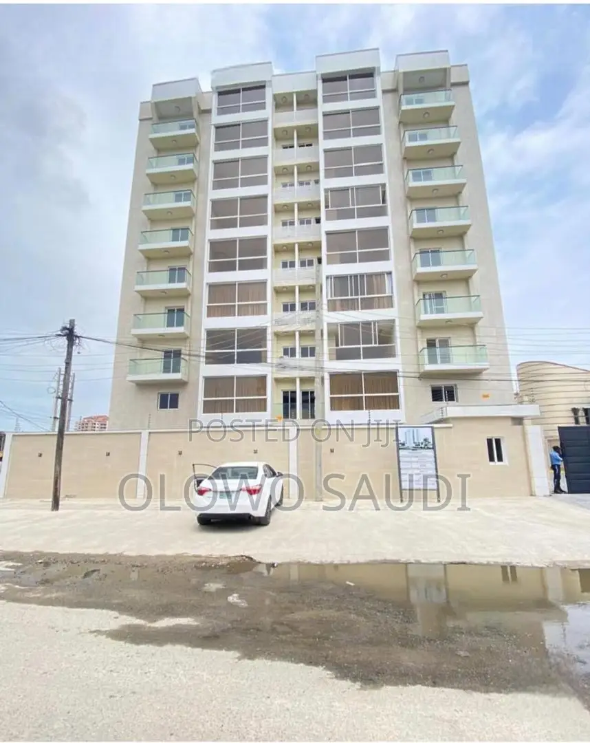 4bdrm Penthouse in Victoria Island for sale in Victoria Island