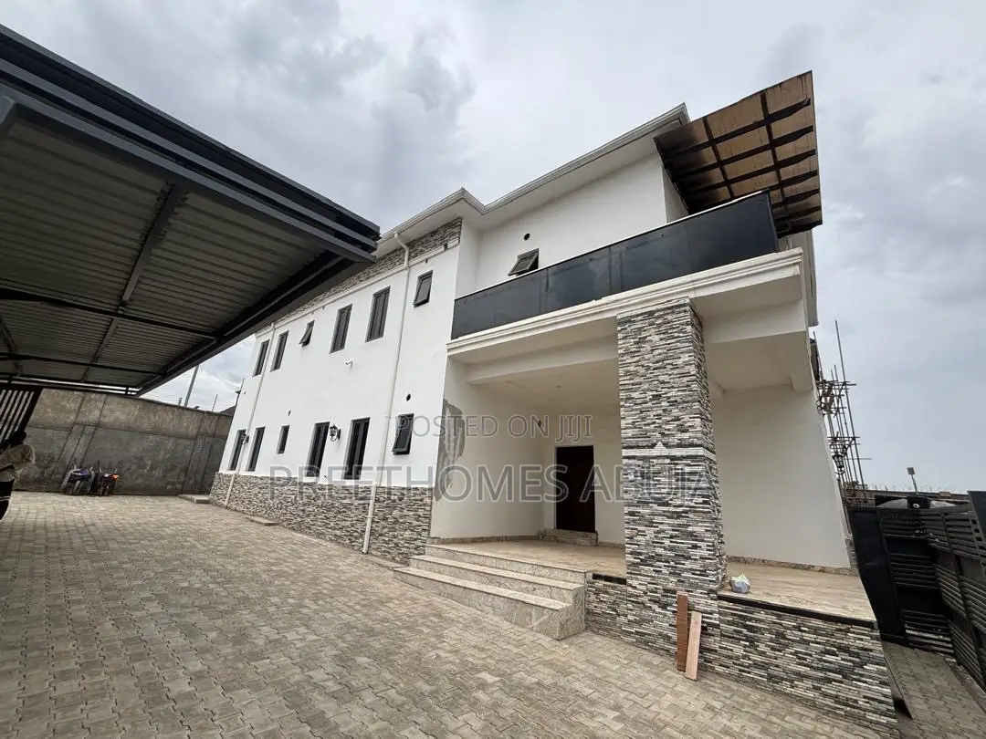 5 Bedrooms Fully Detached Duplex for Sale in Asokoro