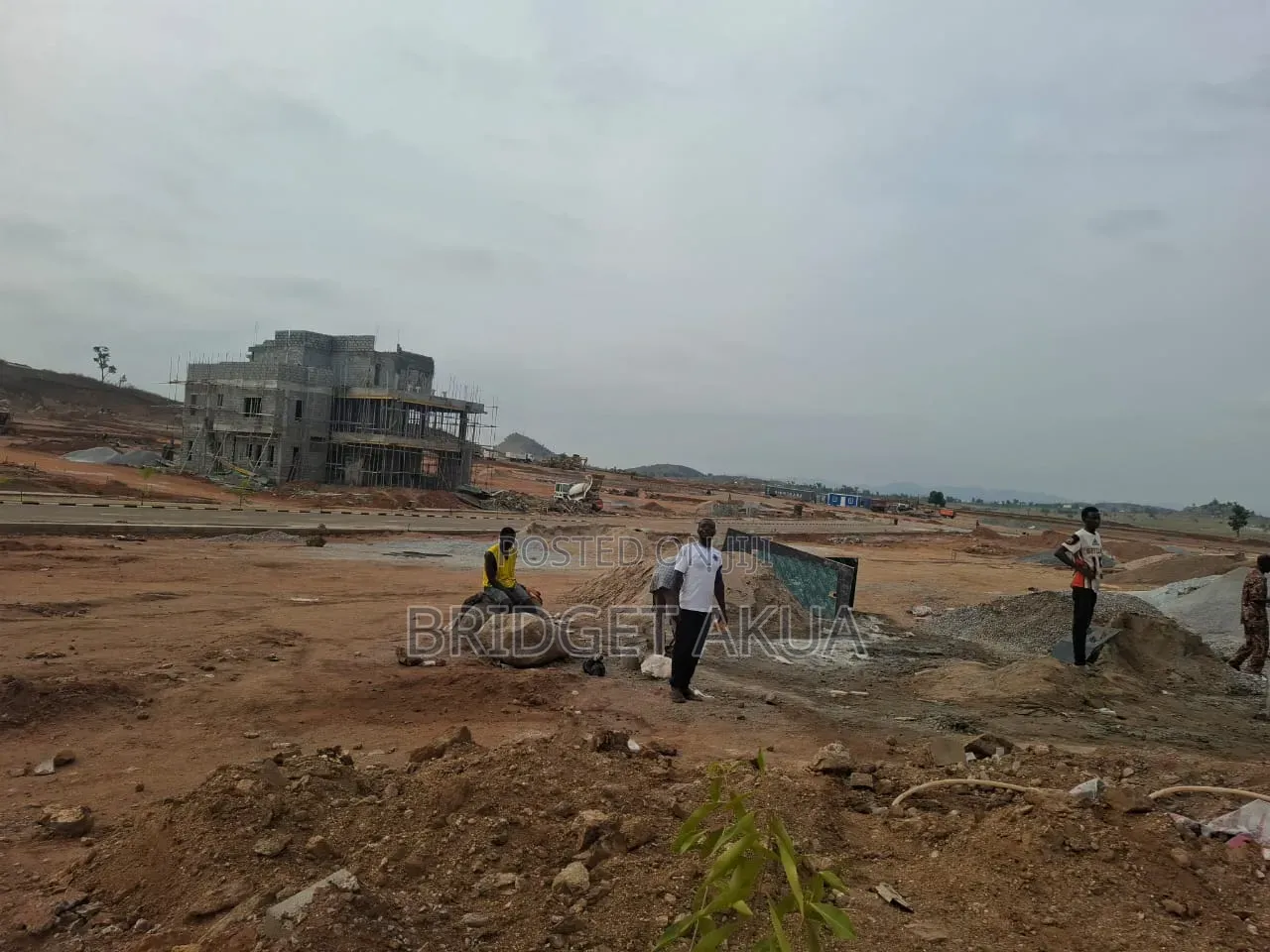 Build in a Serene Accessible Environment in Sabon Lugbe
